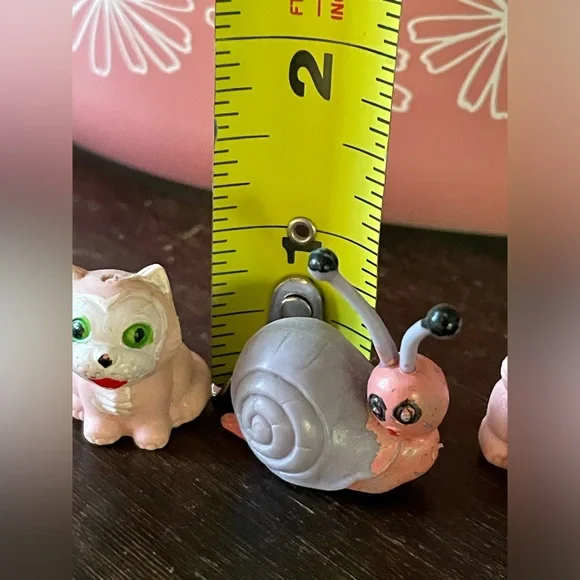 SOLD Vintage Retro Kitschy Plastic Animal Figurines🩷 - Picture 6 of 8